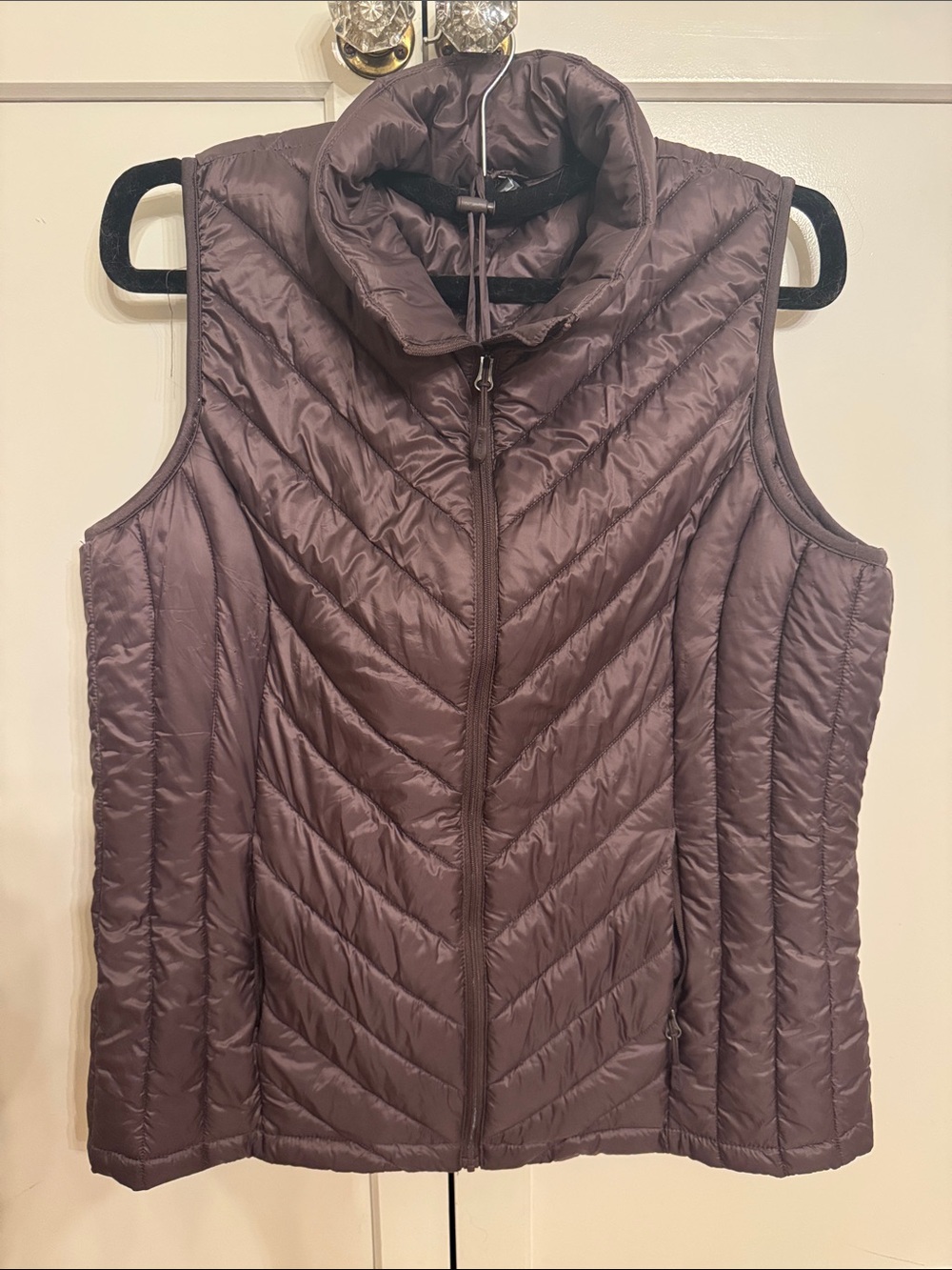 32 Degrees Quilted Vest in Plum
